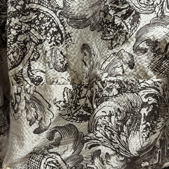 BCBG Max Azria Brown Beige L Baroque Print Long Sleeve Open Back Silk Blouse - Picture 9 of 12